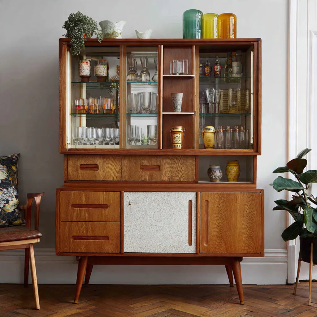 28 Kitchen Cabinets Ideas 2026 to Transform Your Space 23 Retro Revival Cabinet Ideas